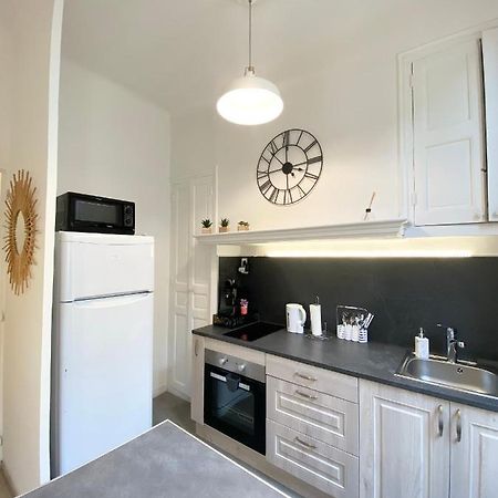 Le 23 - 1Er Etage Apartment Arles Exterior photo