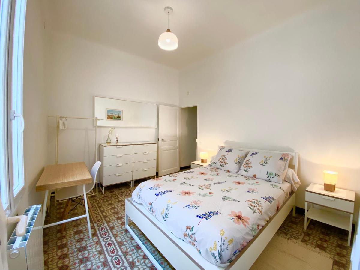 Le 23 - 1Er Etage Apartment Arles Exterior photo